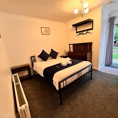 High Trees Guest House Gatwick Horley Zewnętrze zdjęcie