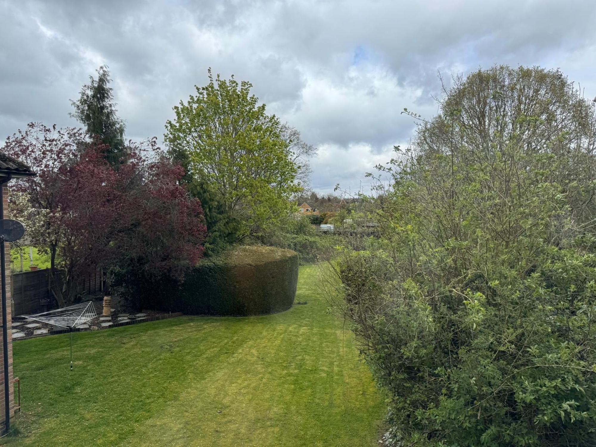 High Trees Guest House Gatwick Horley Zewnętrze zdjęcie