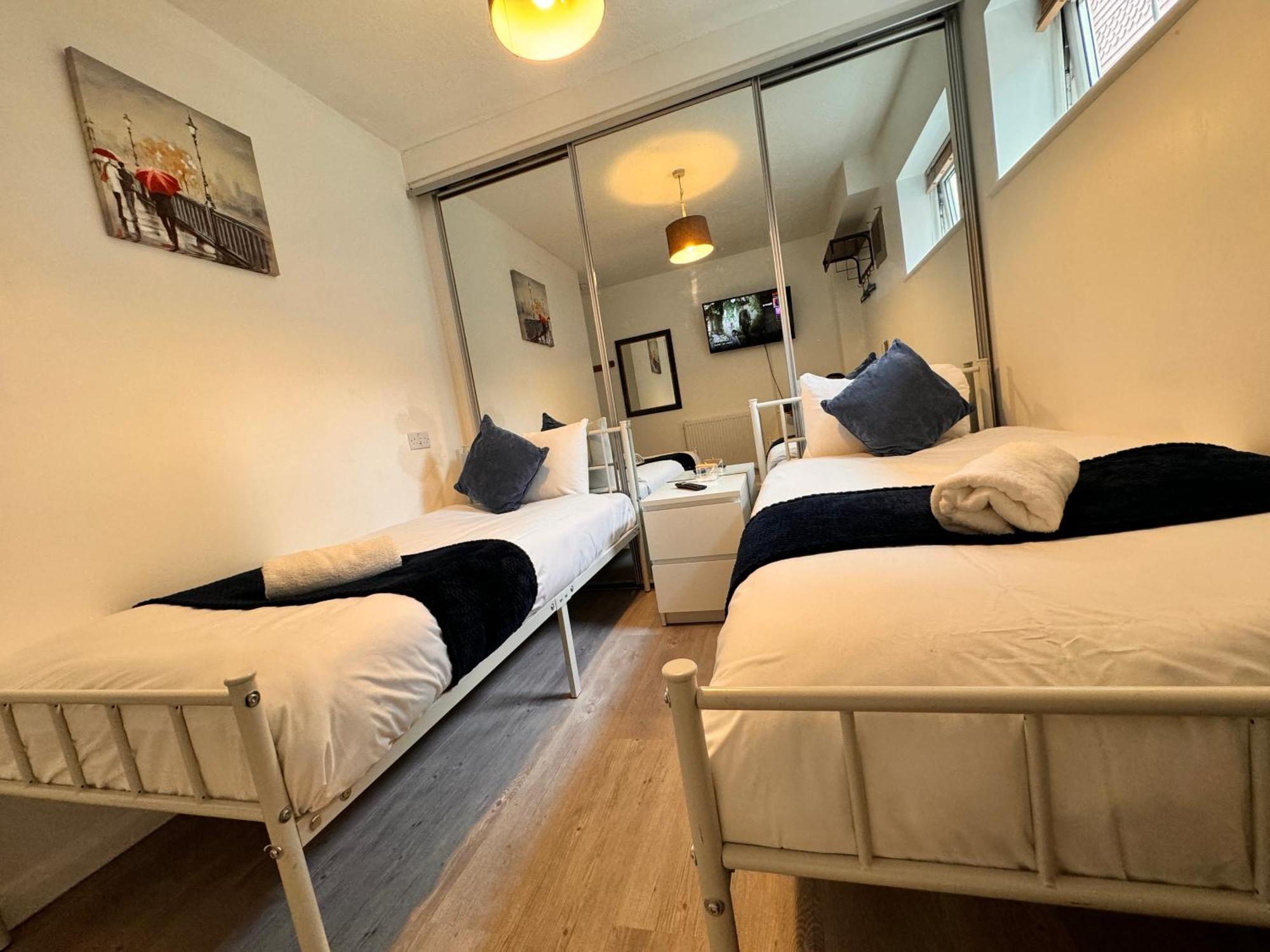 High Trees Guest House Gatwick Horley Zewnętrze zdjęcie